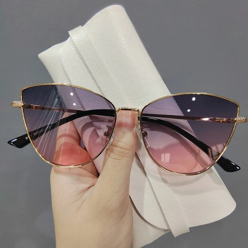 Vintage Cat Eye Frame Sunglasses